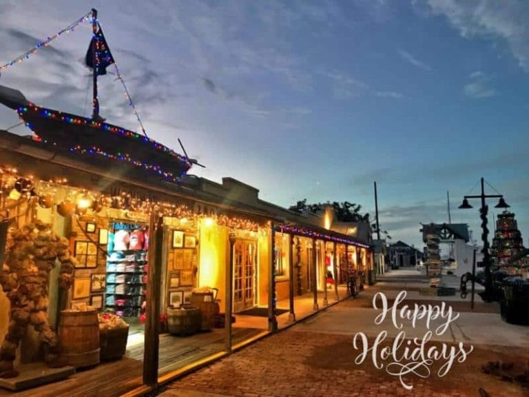 9 Christmas Events in Key West (2025)